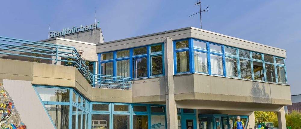 Die Bezirkszentralbibliothek im Eva-Maria-Buch-Haus in der Goetzstrasse.