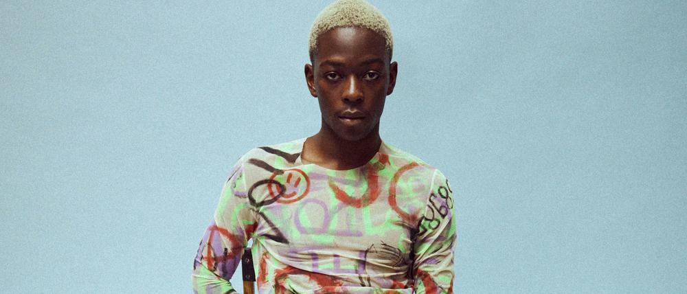 Dieses Outfit ist von Jan (27). Er schreibt dazu: „Wild und bunt – das steht jedem!“