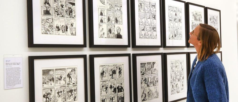 Mehr als 300 Arbeiten von gut 50 Künstler:innen zeigt die Ausstellung, hier einige Seiten von Ulli Lust.