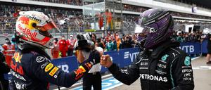 Faustdickes Ding. Für Max Verstappen (links) und Lewis Hamilton geht es in der Türkei um viel.