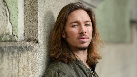 Sänger Gil Ofarim ist nach eigenen Angaben Opfer eines antisemitischen Vorfalls in einem Leipziger Hotel geworden.