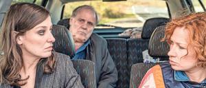 „Tschick“ in den Wechseljahren? Alexandra Maria Lara, Birgit Minichmayr und Joseph Bierbichler (auf dem Rücksitz) unterwegs nach Italien.
