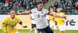Schwerer Stand. Die deutsche Mannschaft mit Leon Goretzka investierte viel, brauchte aber lange um sich zu belohnen. 
