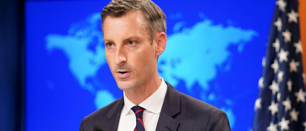 Ned Price, Sprecher des US-Außenministeriums, berichtet über das Treffen mit den Taliban in Doha.