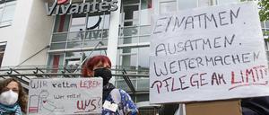 Eine Kundgebung vor der Vivantes-Zentrale Ende August 2021.