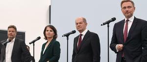 Parteichefs und Kanzlerkandidaten der Ampel-Parteien haben sich für Koalitionsverhandlungen ausgesprochen.