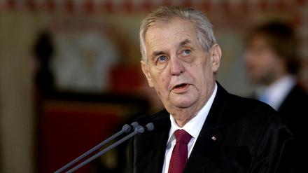 Milos Zeman wurde Sonntag in die Prager Uniklinik eingeliefert.