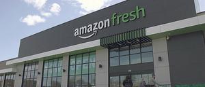 Der nächste Schritt: In den Supermärkten von Amazon Fresh gibt es keine Kassen mehr. Das Konto des Kunden wird beim Verlassen direkt belastet. 