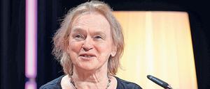 Wem und wie vielen spricht sie aus dem Herzen? Schriftstellerin, Literaturkritikerin, Kabarettistin, Moderatorin, Journalistin: Elke Heidenreich, 78, unter Rassismus-Verdacht.