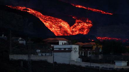 La Palma ist sowohl von dem Vulkanausbruch als auch von den Erdbeben schwer getroffen.