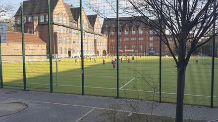 Ohne Platz. Der Friedenauer TSC kann in der Offenbacher Straße inzwischen nicht mehr trainieren. Auch zwei andere Sportanlagen stehen dem Verein momentan nicht zur Verfügung. Es herrschen daher große Sorgen um die Zukunft des Klubs.