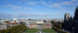 Der Blick von der Dachterasse des Humboldt Forums.  