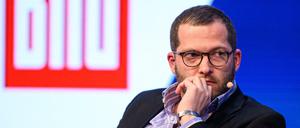 „Bild“-Chef Julian Reichelt steht durch einen Medienbericht erneut in der Kritik.