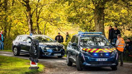 Rund hundert französische Polizeibeamte sind im Einsatz.