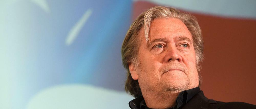 Steve Bannon.
