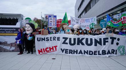 Schon bei den Sondierungsverhandlungen waren die Klimaschutzaktivisten vor Ort. 