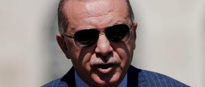  Will die Schuld für die katastrophale Wirtschaftslage dem Ausland geben: Recep Erdogan.