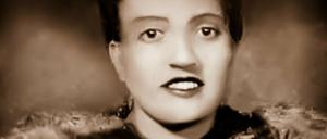 Henrietta Lacks wurde nur 31 Jahre alt. Aus einer Gewebeprobe ihres Gebärmutterhalskrebses entstand eine "unsterbliche" Zellkultur, die sich alle 24 Stunden verdoppelte, sodass Forscher unzählige, für die Medikamentenentwicklung entscheidende Experimente damit durchführen konnten.