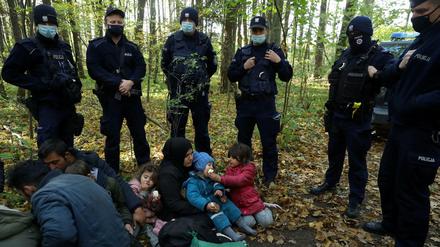 Migranten aus dem Irak an der Grenze von Belarus zu Polen (am 14. Oktober 2021) 