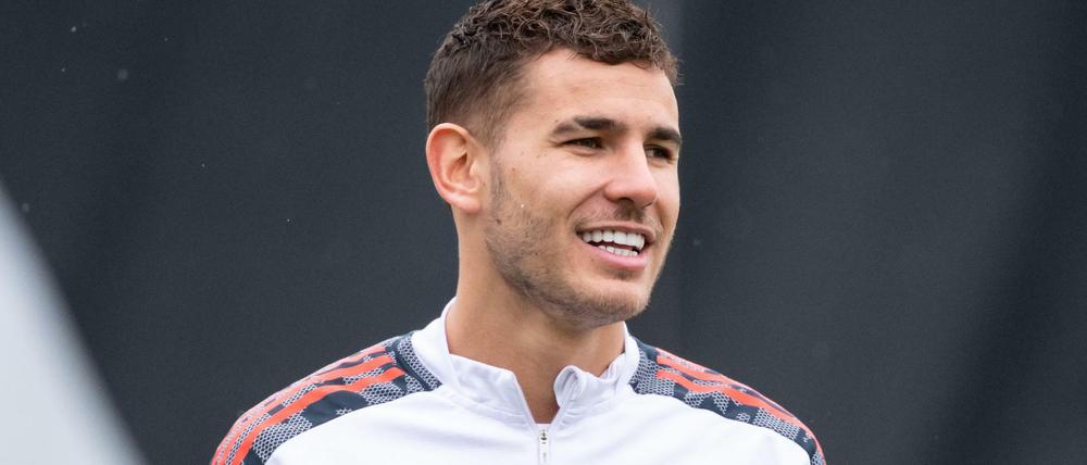Lucas Hernández, Fußball-Profi des FC Bayern München, hat nur eine Bewährungsstrafe erhalten.