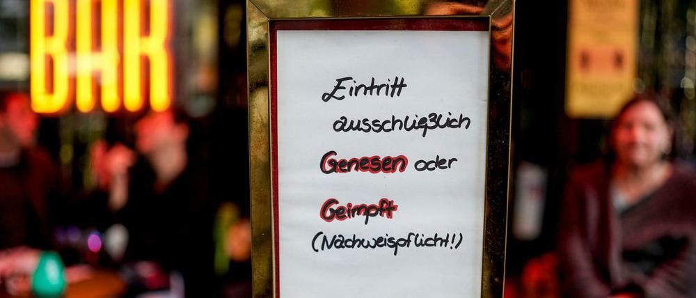Einladung zum Schummeln: so verstehen manchen die 2G-Regel.