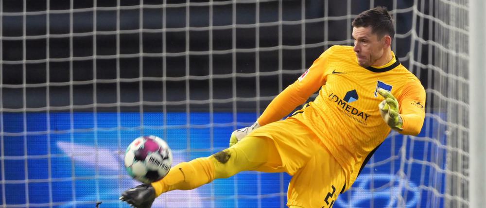 Torwart Rune Jarstein von Hertha BSC hat eine Covid-19-Erkrankung mit folgender Herzmuskelentzündung überstanden.