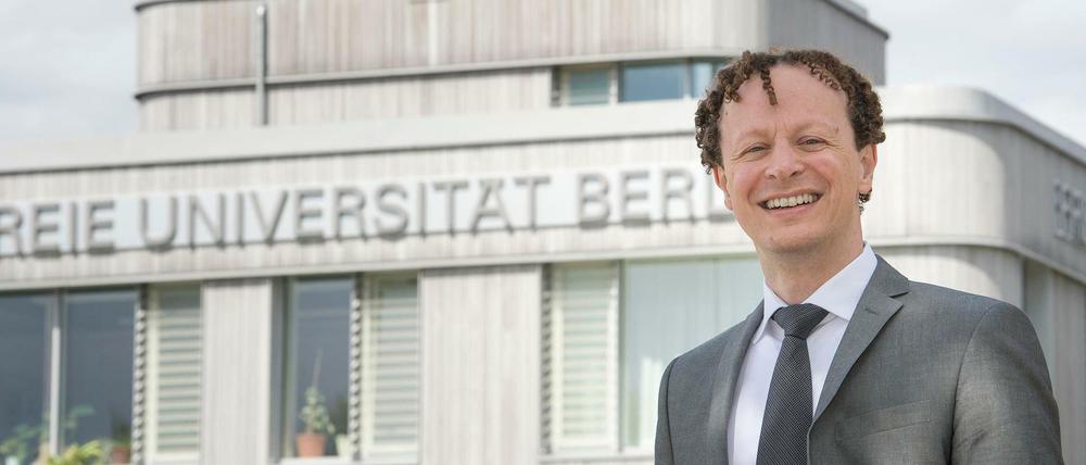 Klaus Hoffmann-Holland, Erster Vizepräsident der Freien Universität.
