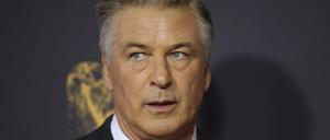 US-Schauspieler Alec Baldwin hat beim Filmdreh eine Kamerafrau erschossen.