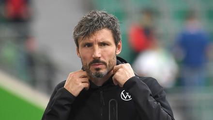 Mark van Bommels Amtszeit beim VfL Wolfsburg dauerte nur knapp vier Monate. 