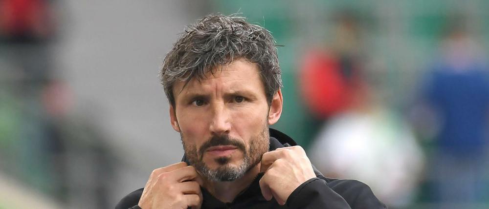 Mark van Bommels Amtszeit beim VfL Wolfsburg dauerte nur knapp vier Monate.