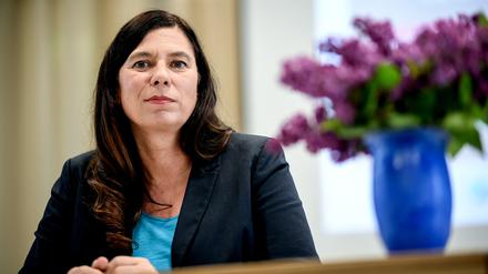 Weihnachtsfrau: Sandra Scheeres (SPD), Bildungssenatorin, gibt dieses Jahr doch früher frei.
