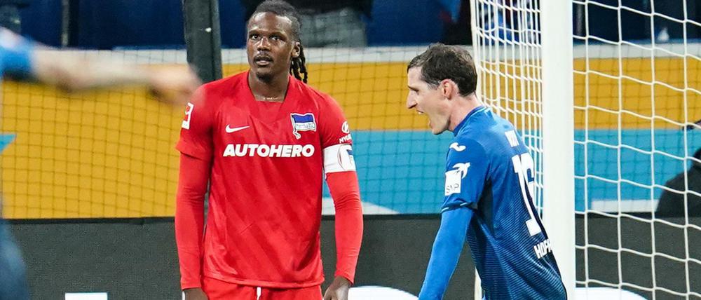 Herthas Kapitän Dedryck Boyata (links) erwischte gegen Hoffenheim keinen guten Tag. Kurz vor Schluss kassierte er auch noch eine Rote Karte.