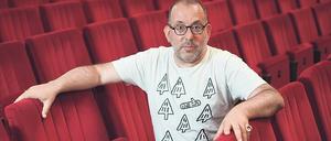 Cooler Kosmopolit. Barrie Kosky wurde 1967 als Enkel jüdisch-russischer, jüdisch-polnischer und jüdisch-ungarischer Einwanderer im australischen Melbourne geboren.