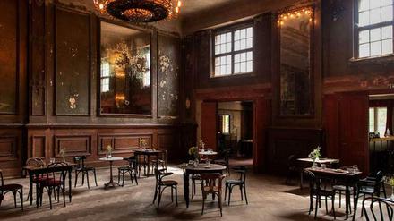 Der Spiegelsaal in Clärchens Ballhaus. 