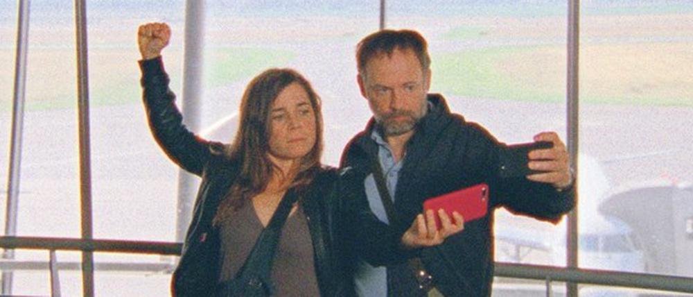 Kampf den Tech-Giganten. Marie (Blanche Gardin) und Bertrand (Denis Podalydès) wollen die Algorithmen besiegen.