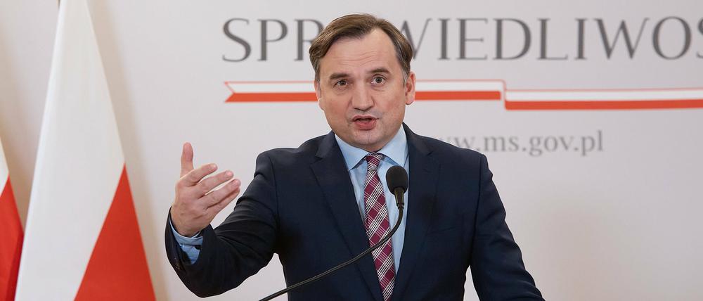 Der polnische Justizminister Zbigniew Ziobro weist das EU-Urteil gegen sein Land zurück (Archivbild).