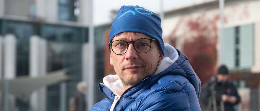 Steffen Helbing, Vorsitzender des Landesverbands der Gehörlosen Brandenburg, hat klare Forderungen an die Regierung.