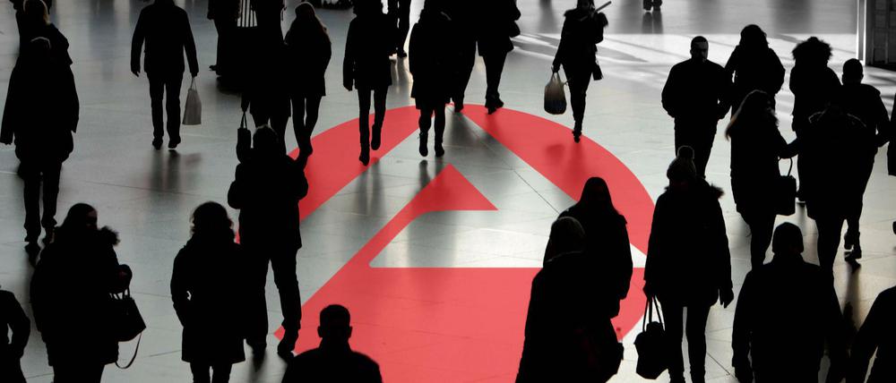 Die Herbstbelebung hält an – das hilft dem Arbeitsmarkt. 