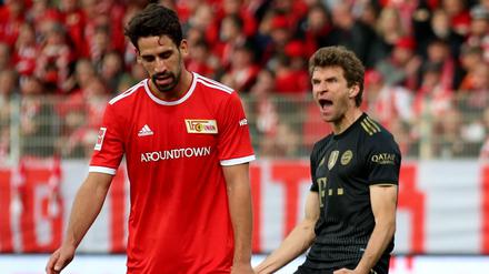 Thomas Müller (rechts) jubelt über das 5:2, für Union (l. Rani Khedira) gibt es die erste Heimniederlage seit September 2020.