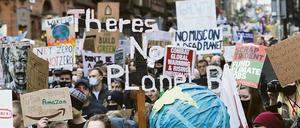 Weniger Kohle, mehr erneuerbare Energien: Die bisherigen Ergebnisse der Klimakonferenz dürften dem ein oder anderen Demonstranten eigentlich gefallen – protestiert wird in Glasgow aber auch an diesem Wochenende weiter.