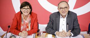 Wer kann es besser? SPD-Chefin Saskia Esken will in die Regierung, ihr Kollege Norbert Walter-Borjans hört freiwillig auf.