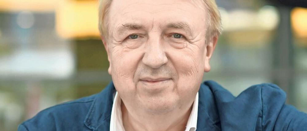 Mit Stift und Papier. Hanns-Josef Ortheil ist einer der produktivsten Schriftsteller des Landes.