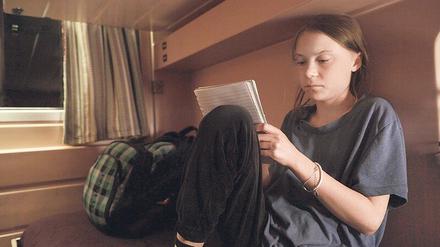 Kanada, USA, mit dem Segelboot über den Atlantik zurück nach Europa. In der dreiteiligen Doku „Greta Thunberg: Ein Jahr, um die Welt zu verändern“ begleitet ein BBC-Team die junge Aktivistin bei ihrer Reise für den Klimaschutz während ihres schulfreien Jahres. Viele fragen sich ja: Wie ist die Schwedin privat? 