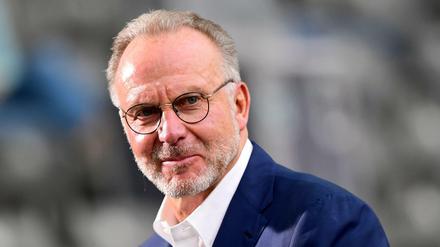 Karl-Heinz Rummenigge ist mit dem FC Bayern der Konkurrenz enteilt.