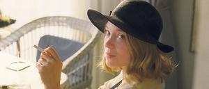 Verführerisch. Léa Seydoux spielt die Pariserin Lizzy, die der Schiffskapitän Jakob Störr vom Fleck zur Frau will - und sie willigt ein.
