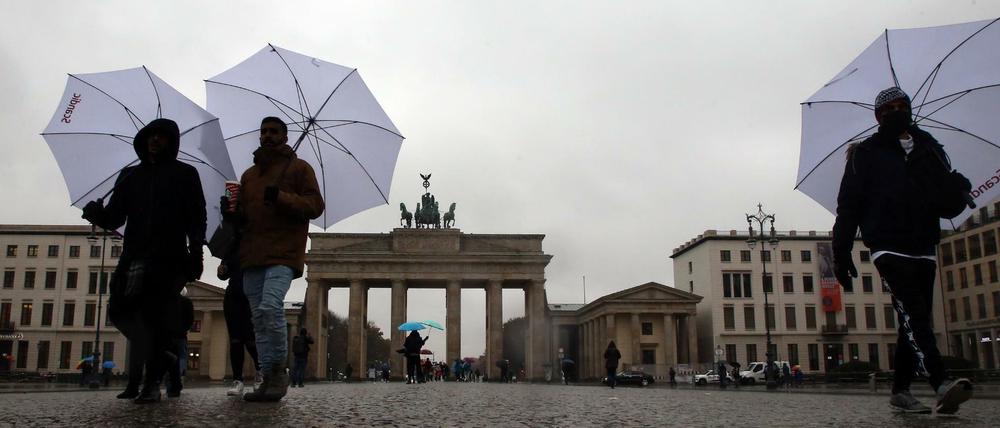 Der Glücksatlas wurde im Auftrag der Deutschen Post erstellt und basiert im Kern auf einer Umfrage mit mehr als 8400 Beteiligten.