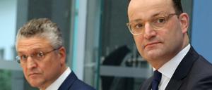 Der geschäftsführende Bundesgesundheitsminister Jens Spahn (CDU) und RKI-Präsident Lothar H. Wieler.