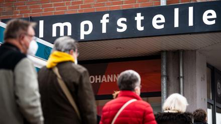 Impfen finden FDP, Grüne und SPD sinnvoll - eine Impfpflicht lehnen die Liberalen bislang aber ab.