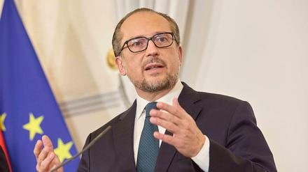 Österreichs Bundeskanzler Alexander Schallenberg (ÖVP) zieht die Zügel bei den Coronamaßnahmen an.