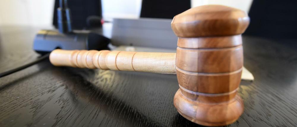 Ein Gericht in England hat den 21-jährigen Tiernan D. zu lebenslanger Haft verurteilt.